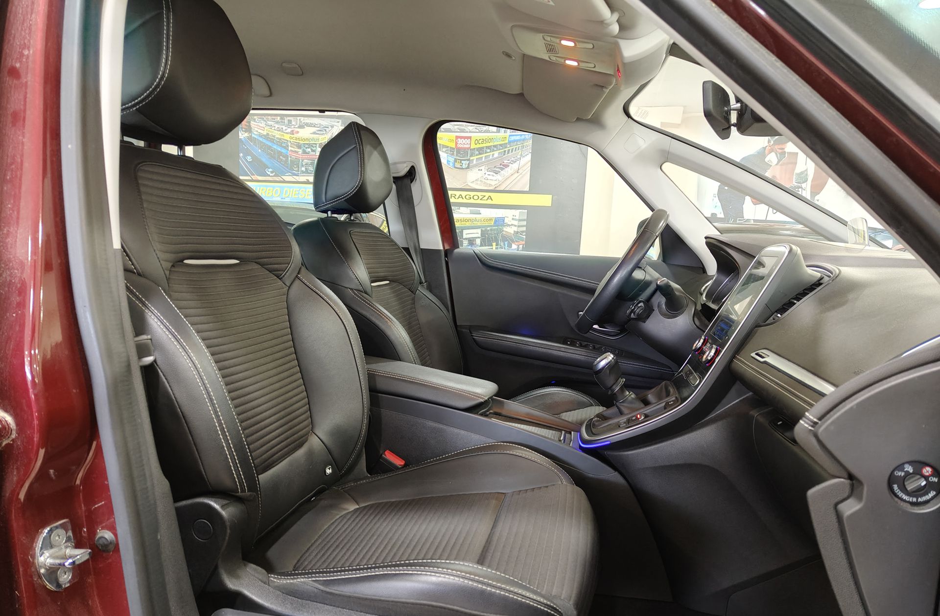 Renault Grand Scénic Zen TCe 7 plazas - foto 21