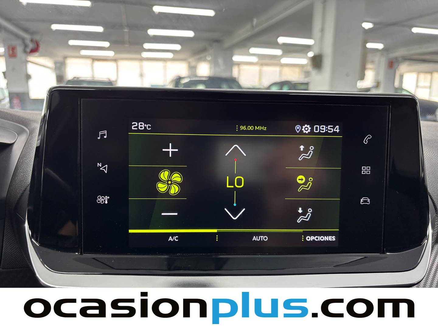 Foto Peugeot 2008 Peugeot 2008 PureTech 130 S&S Allure Pack (130 CV)