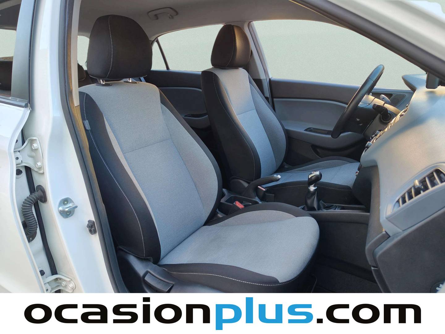 Foto Hyundai i20 Hyundai i20 1.2 MPI Klass (84 CV)