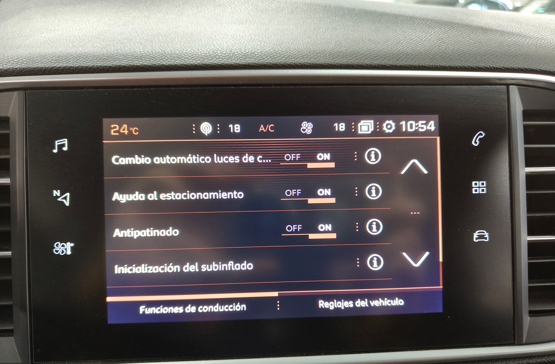 Peugeot 308 SW PureTech 110 Style - foto 27