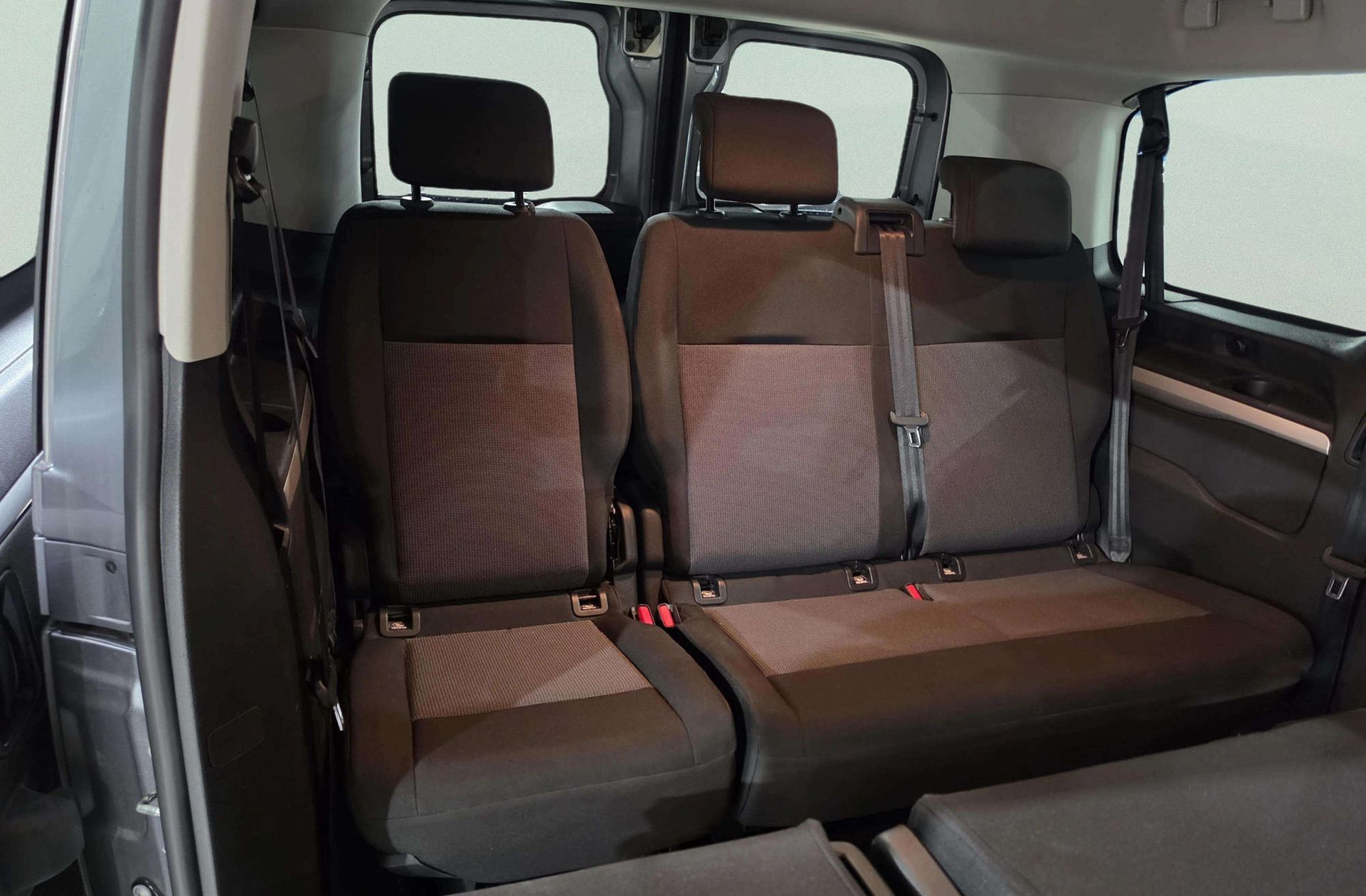 Toyota Proace Verso 1.5D VX Shuttle L2 9 plazas - foto 6