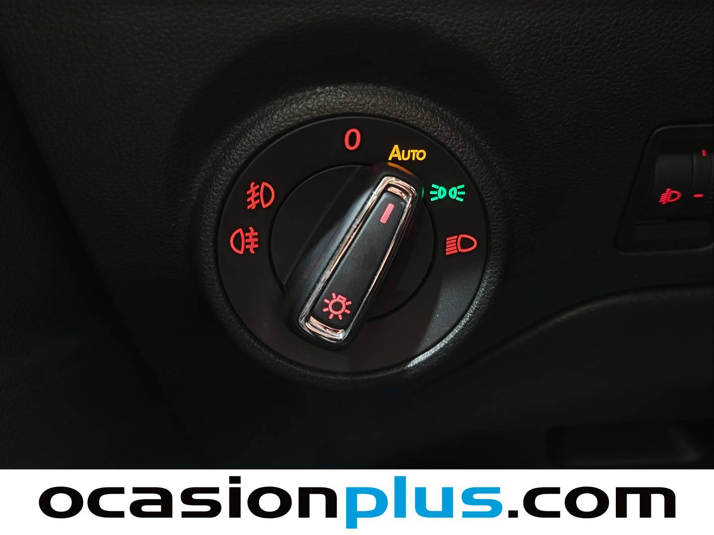 Extras del Seat León Seat León 1.6 TDI S&S Style Connect (110 CV)