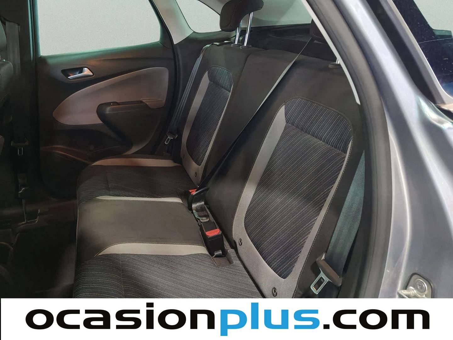 Foto asientos traseros Opel Crossland X Opel Crossland X 1.2 S&S Design Line 120 Aniversario (110 CV)