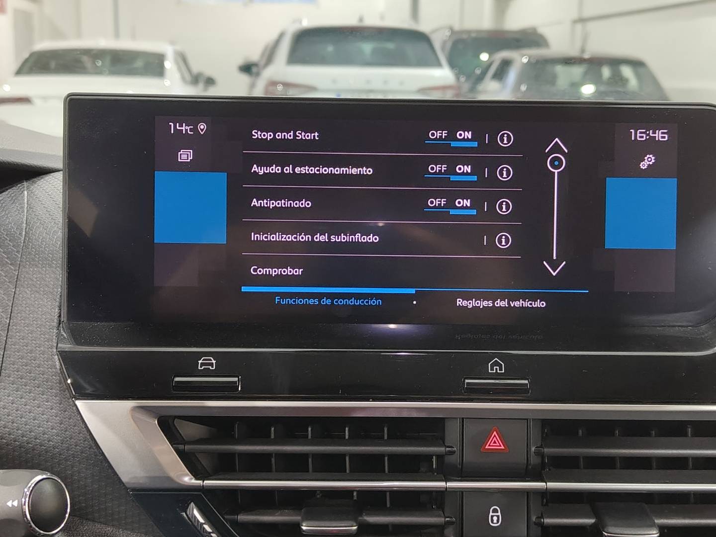 Foto Citroën C4 Citroen C4 BlueHDi 130 S&S Feel Pack EAT8 (130 CV)