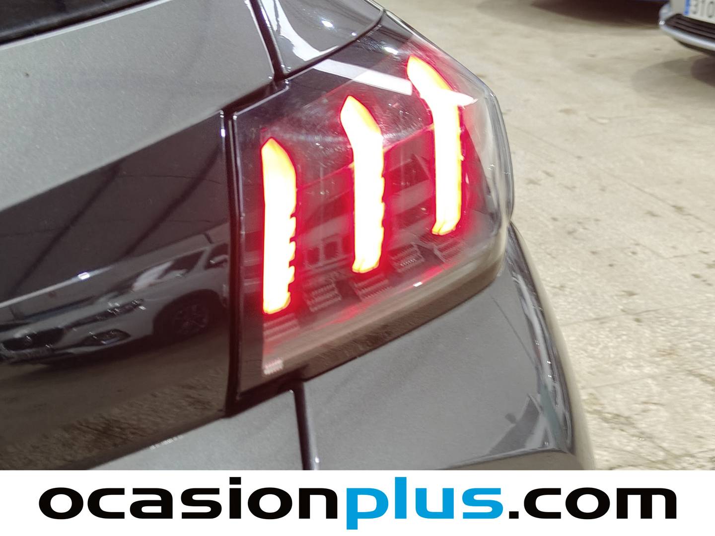 Foto Peugeot 208 Peugeot 208 PureTech 100 Allure (100 CV)