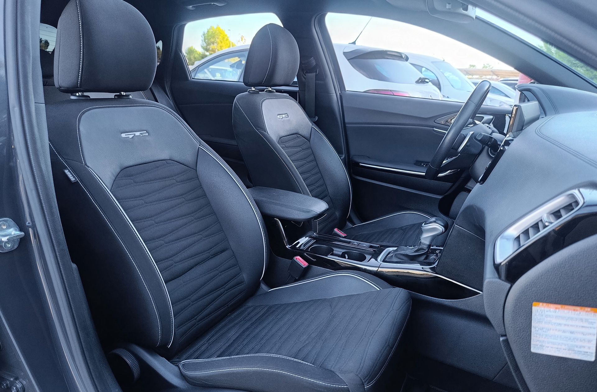 Kia Ceed 1.5 MHEV GT Line DCT - foto 21