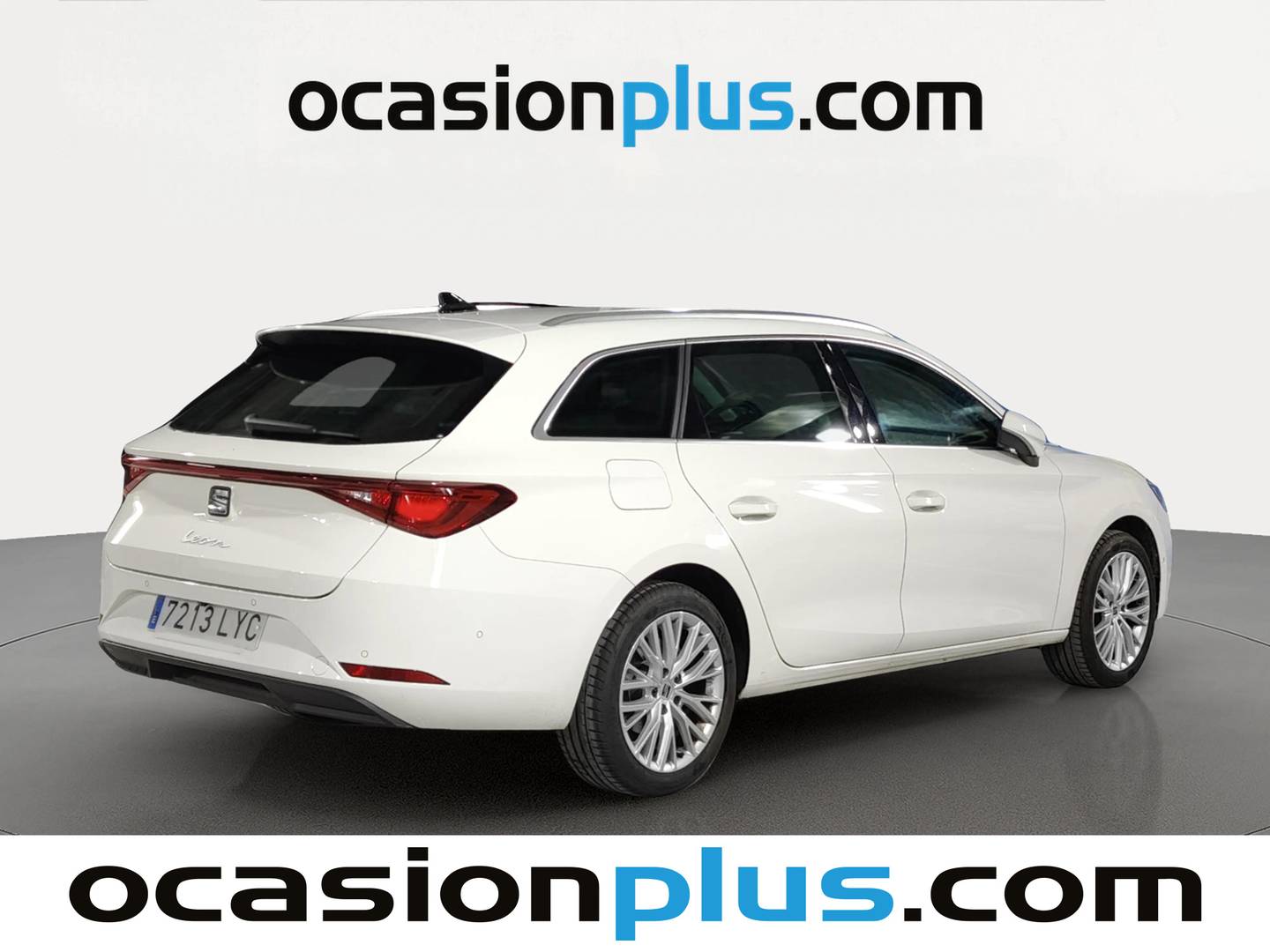 Foto trasera Seat León Seat León ST 1.5 eTSI S&S Xcellence Go L DSG (150 CV) derecha