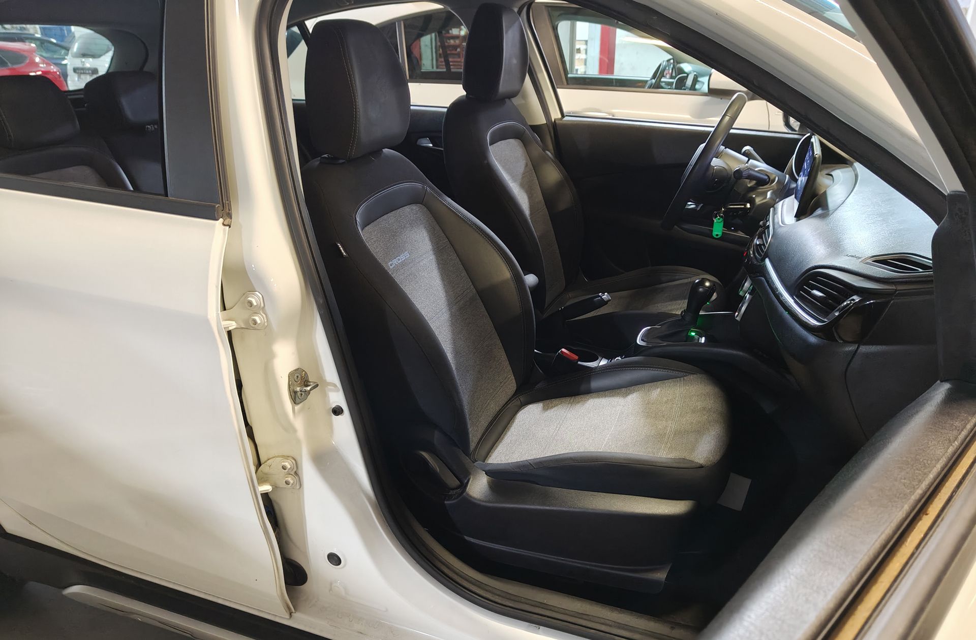 Fiat Tipo 1.5 Hybrid Cross DCT - foto 19