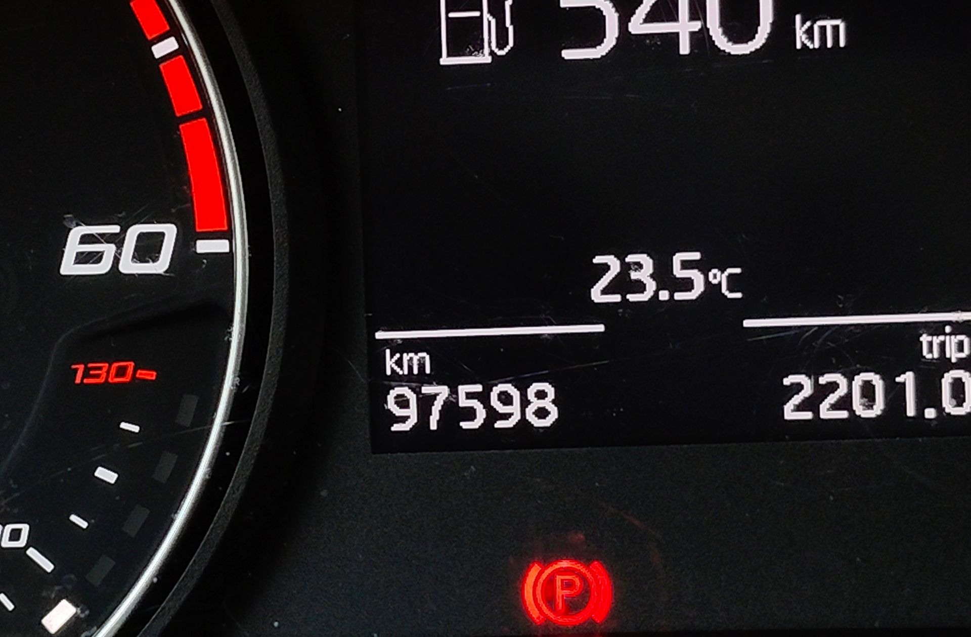 SEAT Arona 1.6 TDI Ecomotive FR - foto 10
