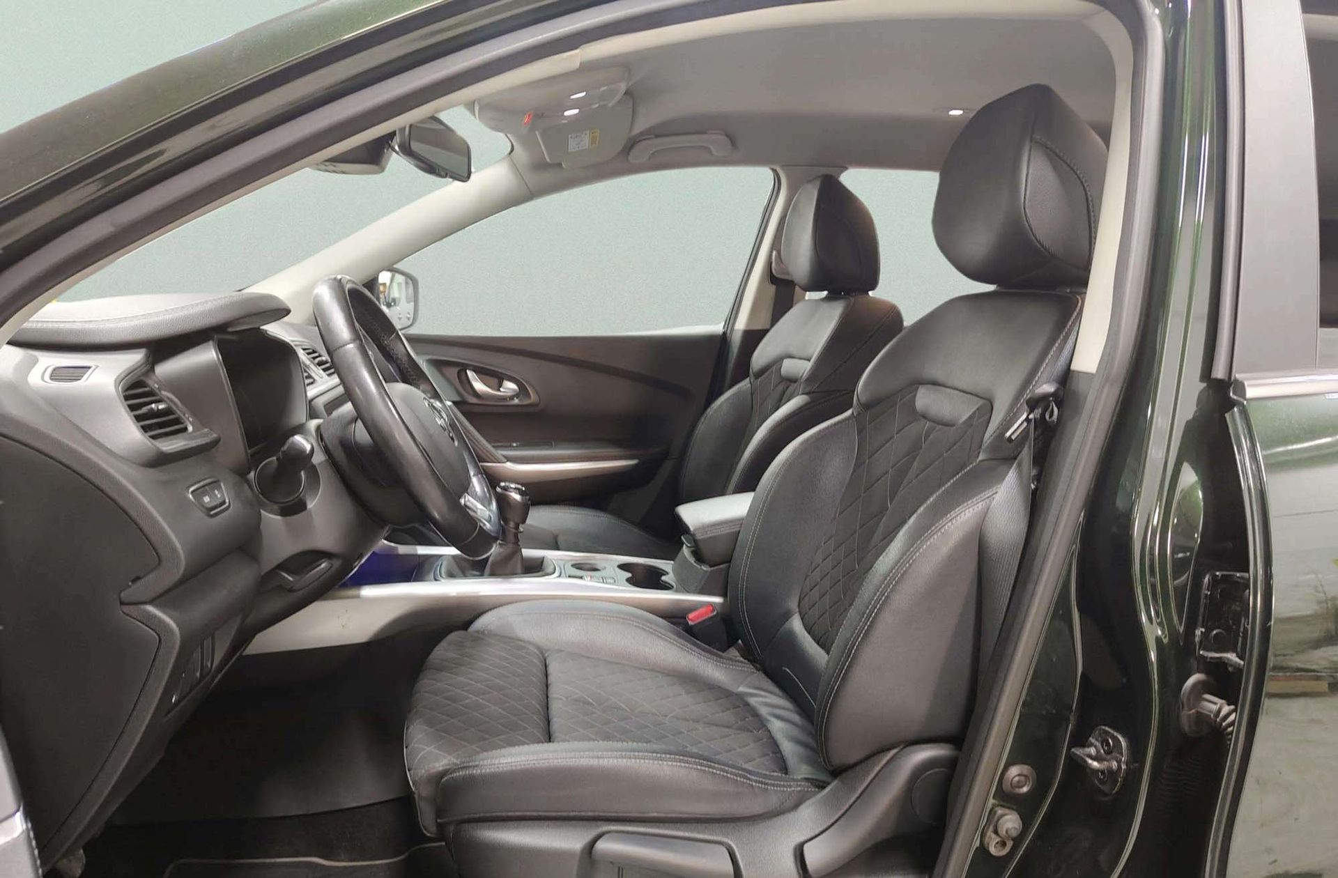 Renault Kadjar Zen TCe GPF - foto 11