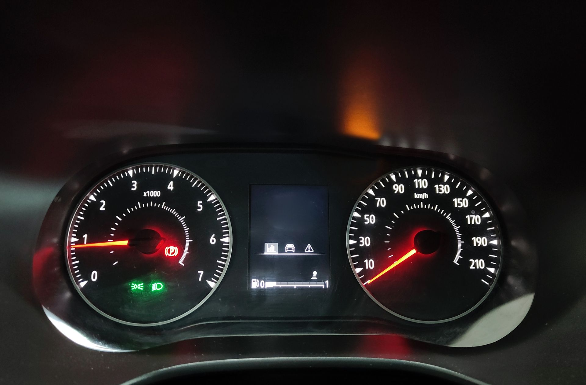 Dacia Sandero Expression TCe - foto 21