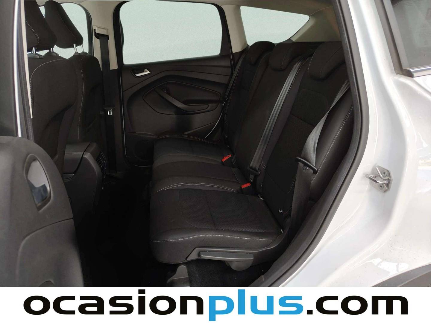 Foto asientos traseros Ford Kuga Ford Kuga 1.5 EcoBoost Trend+ 4x2 (150 CV)