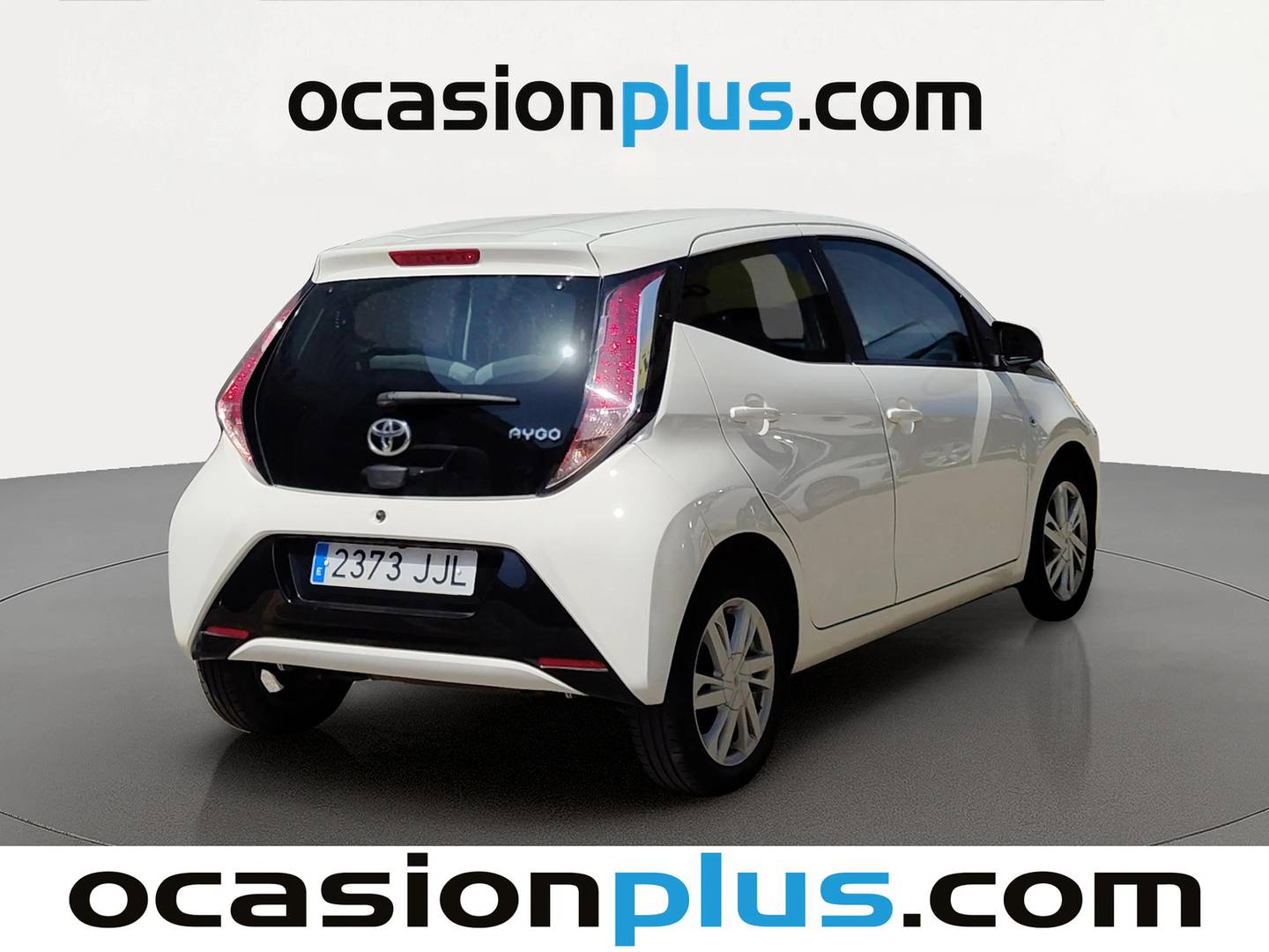 Foto trasera Toyota Aygo Toyota Aygo 1.0 70 x-play (69 CV) izquierda