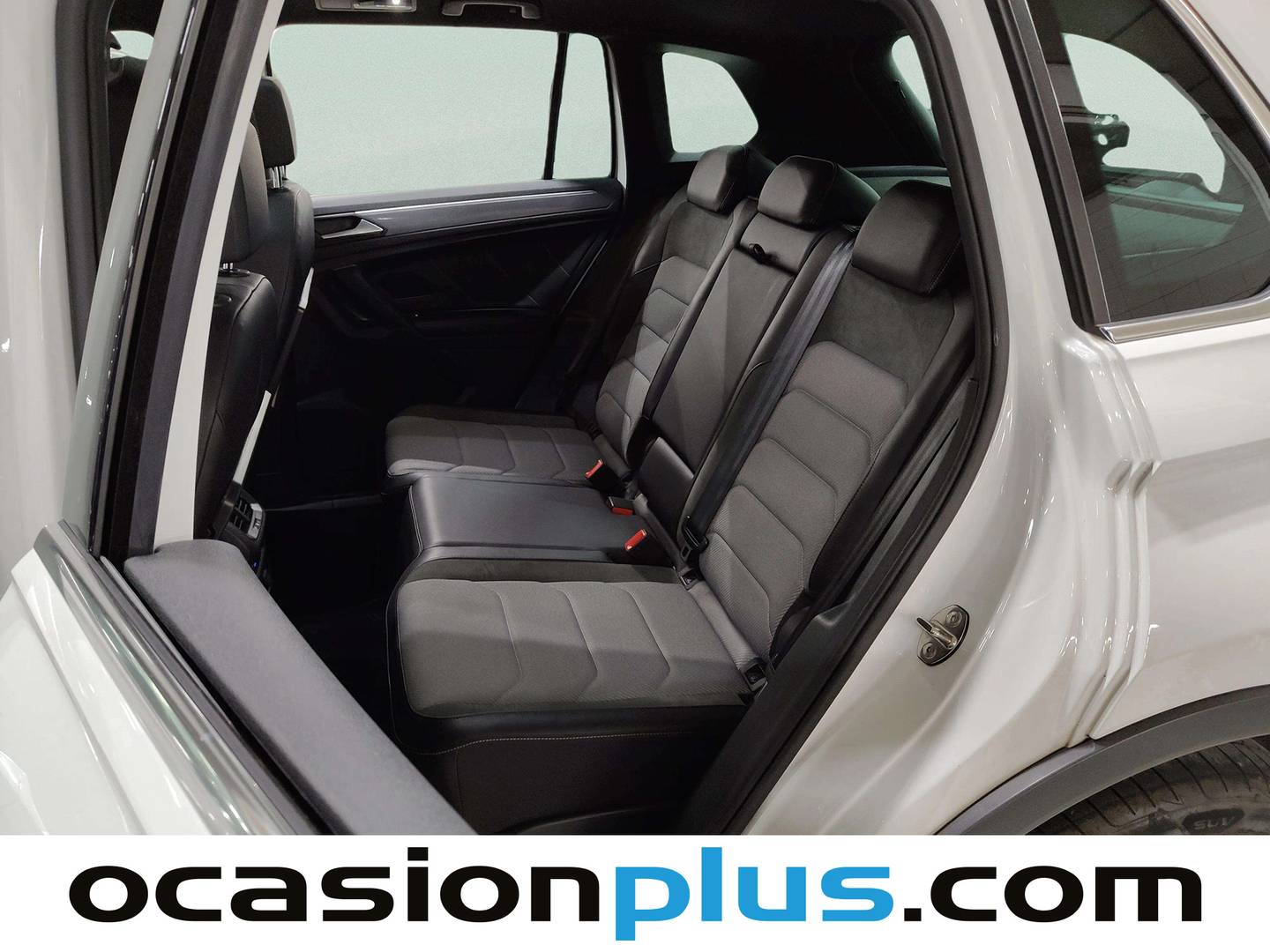 Foto asientos traseros Volkswagen Tiguan Volkswagen Tiguan Sport 2.0 TDI (150 CV) DSG Pack R-line