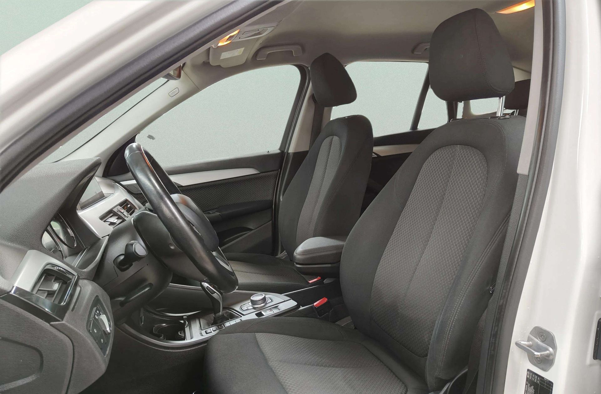 BMW X1 sDrive18i - foto 13