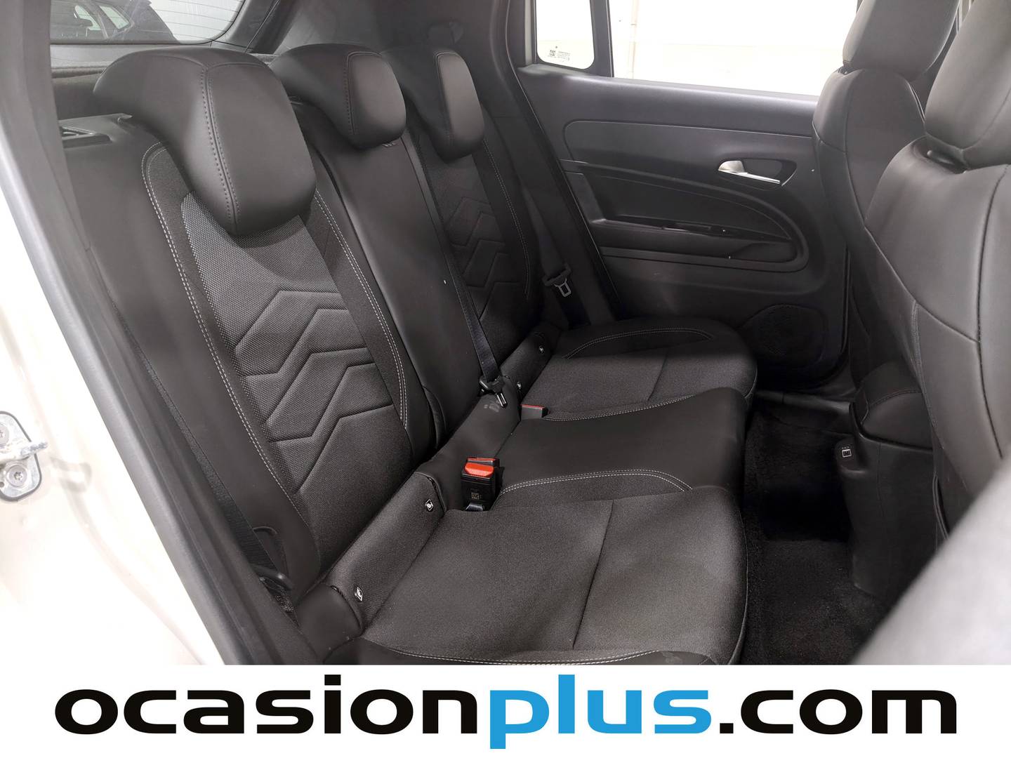 Jeep Avenger Jeep Avenger 1.2 eHybrid Altitude (100 CV) híbrido