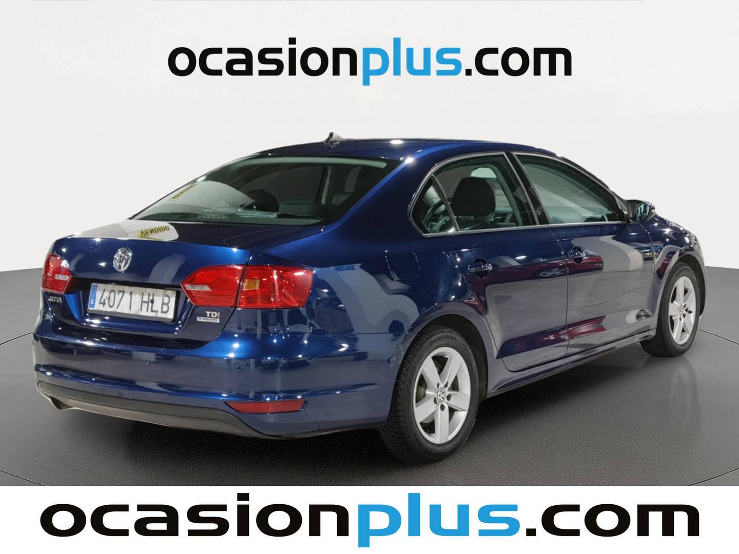 Foto trasera Volkswagen Jetta Volkswagen Jetta 1.6 TDI Advance BMT (105 CV) derecha
