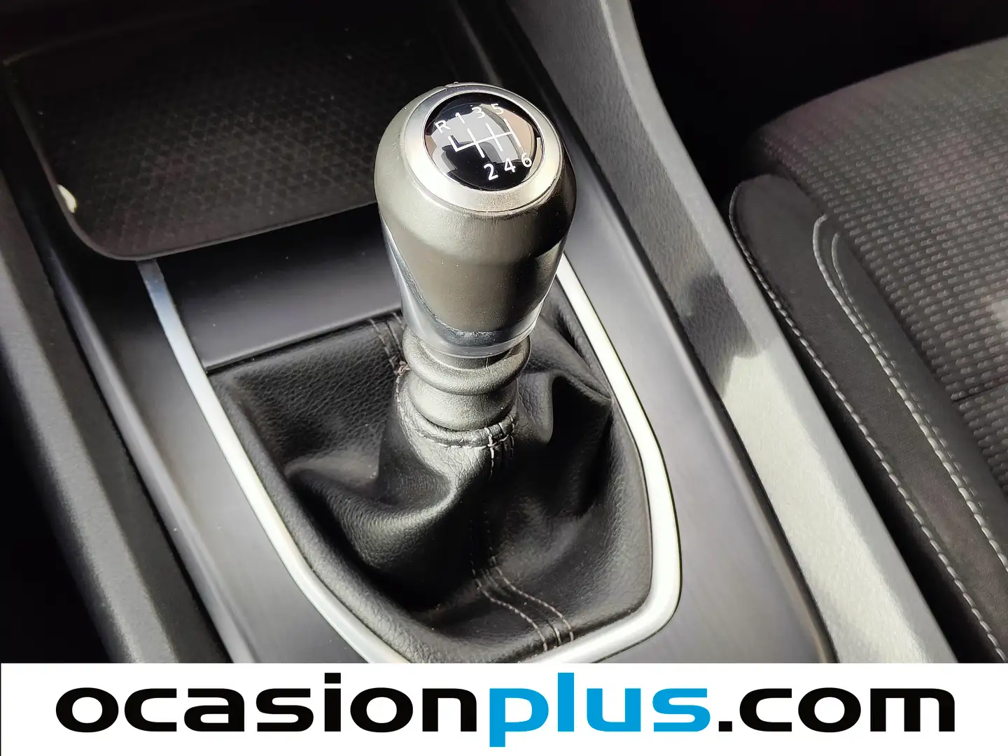 Foto Nissan QASHQAI Nissan Qashqai DIG-T 140 mHEV Acenta 4x2 (140 CV)