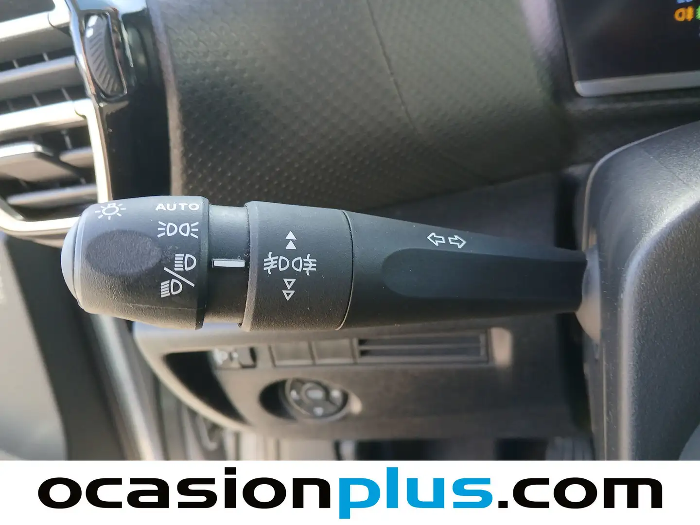 Foto Citroën C4 Citroen C4 PureTech 130 S&S Shine (130 CV)