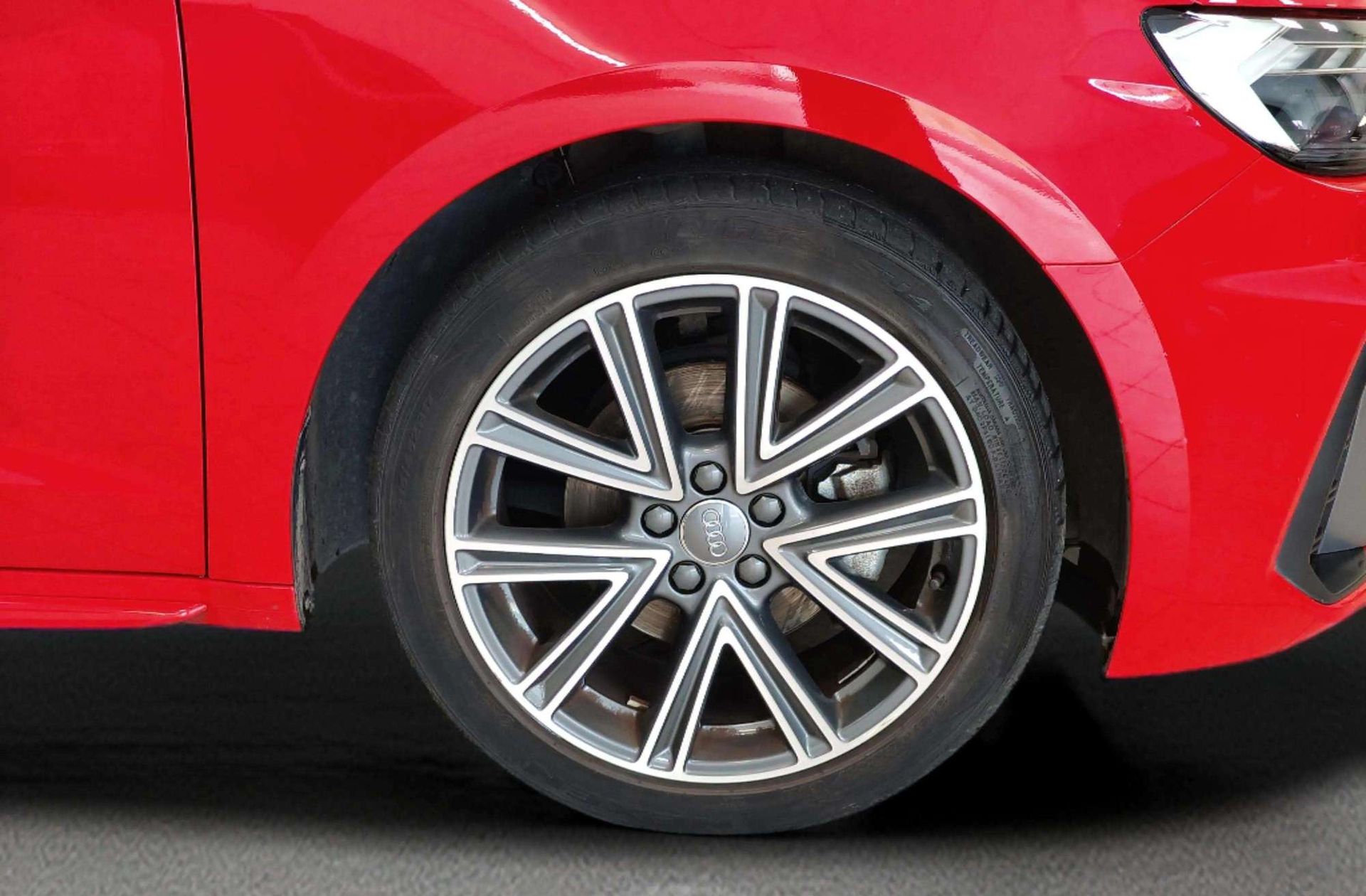 Audi A1 Sportback S line 30 TFSI - foto 32