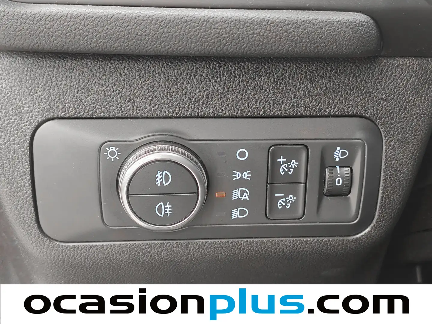 Foto Ford Kuga Ford Kuga 1.5 EcoBlue Trend (120 CV)