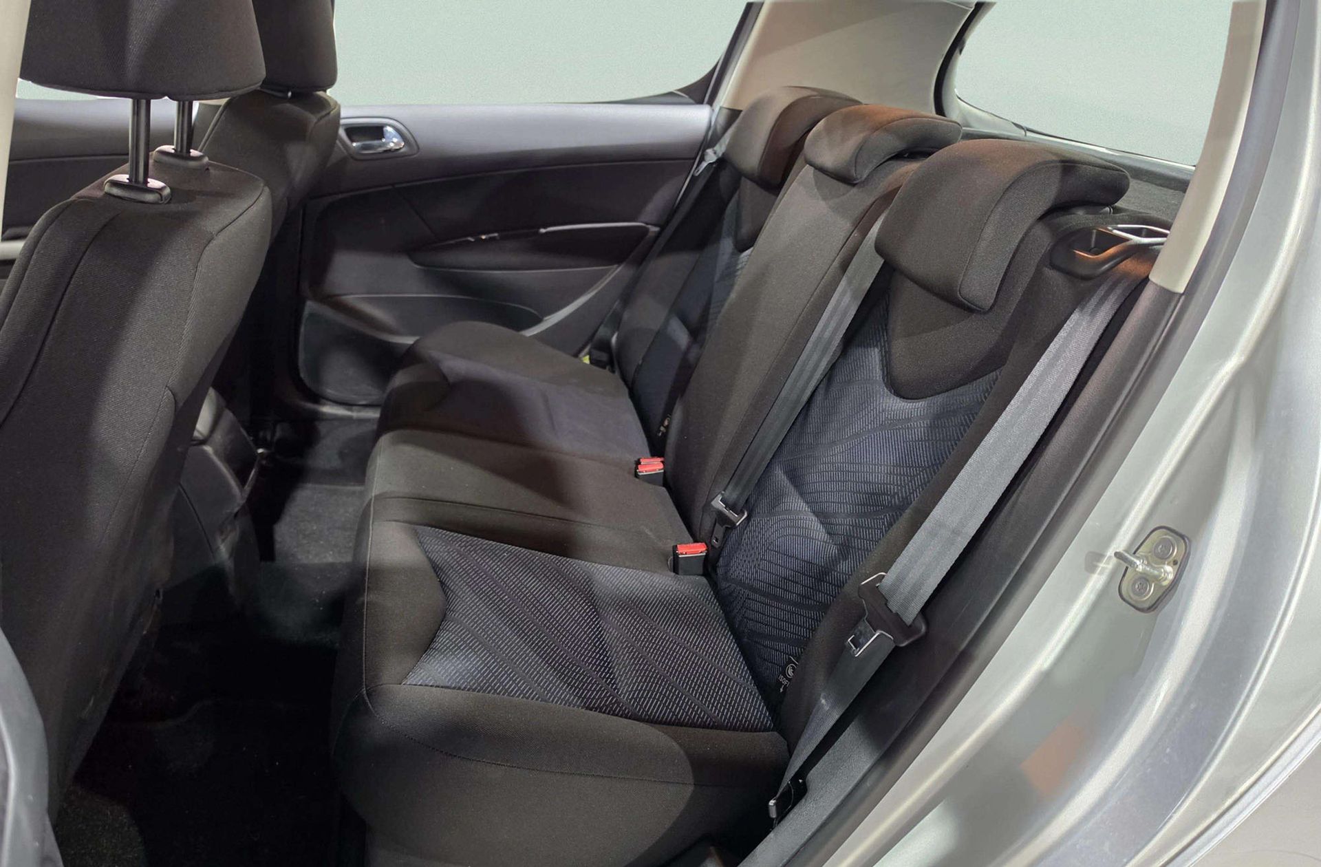Peugeot 308 1.6 HDi Envy - foto 9