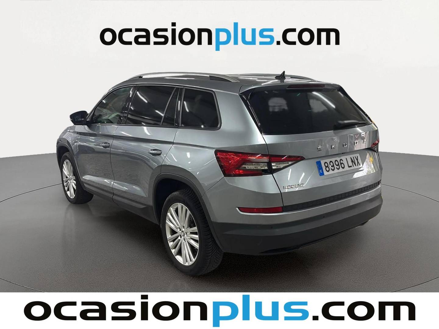 Foto trasera Skoda Kodiaq Skoda Kodiaq 2.0 TDI Ambition 4x2 DSG (150 CV) 7 Plazas izquierda