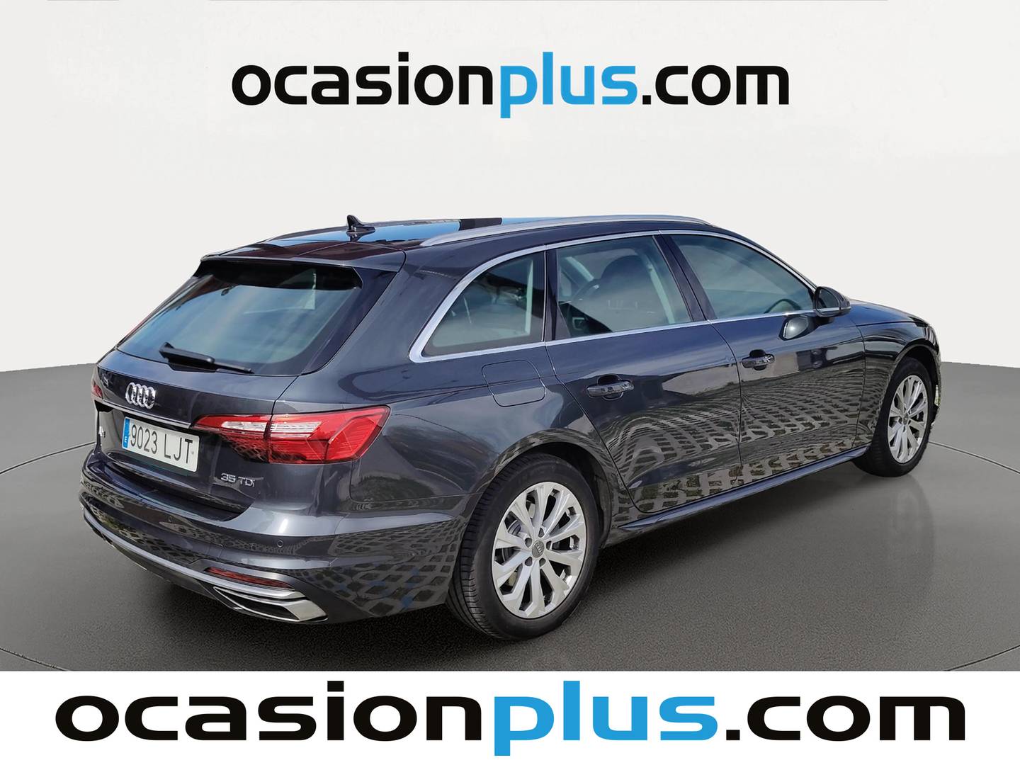 Foto trasera Audi A4 Audi A4 Avant Avant Advanced 35 TDI (163 CV) S tronic derecha