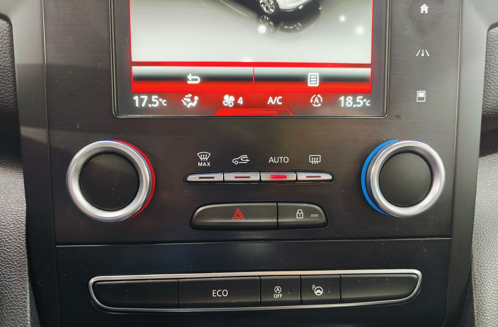 Renault Mégane Zen Energy TCe - foto 30
