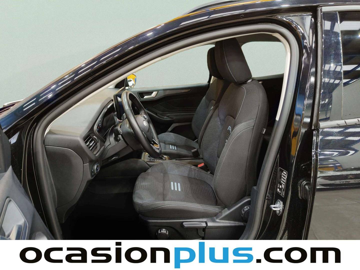 Foto asientos delanteros Ford Focus Ford Focus 1.0 Ecoboost MHEV Active Auto (155 CV)
