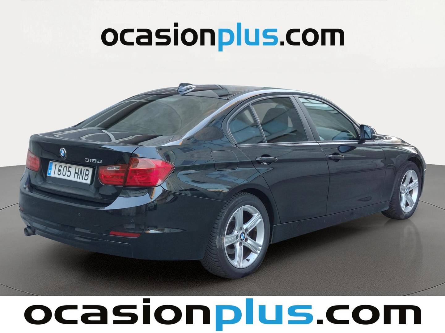 Foto trasera BMW Serie 3 BMW Serie 3 318d (143 CV) derecha