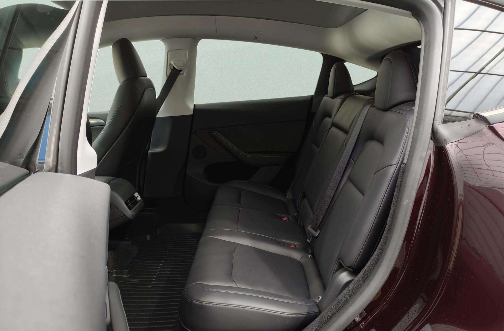 Tesla Model Y Tracción Trasera - foto 17