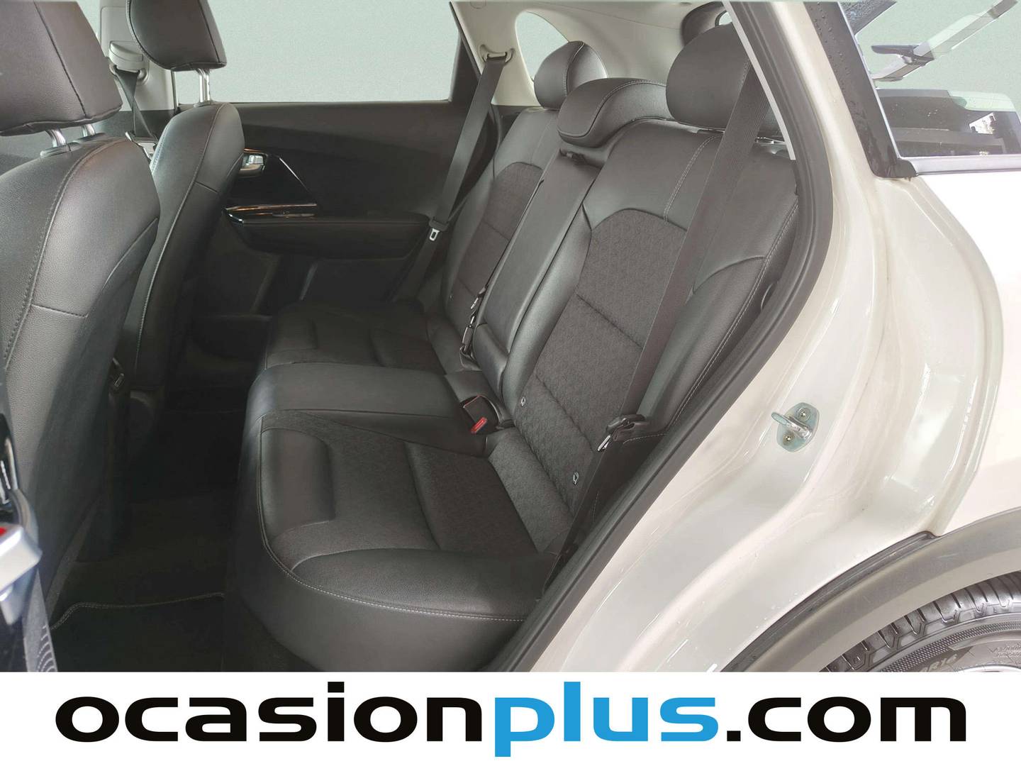 Foto asientos traseros KIA Niro KIA Niro 1.6 GDi HEV Híbrido Drive (141 CV)