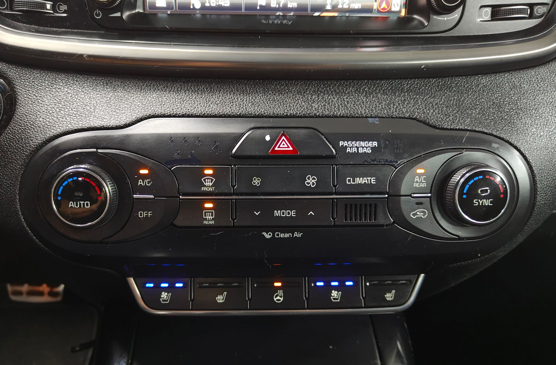 Kia Sorento 2.2 CRDi Emotion 4x4 (Pack Luxury) 7 plazas - foto 31