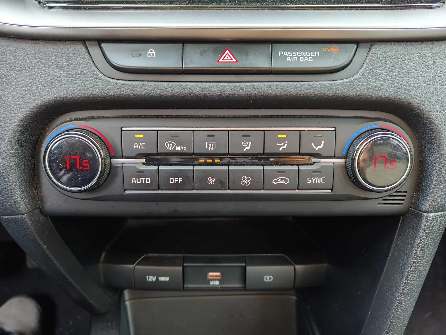 Foto KIA Ceed Tourer Kia Ceed Tourer 1.0 T-GDi Drive (120 CV)