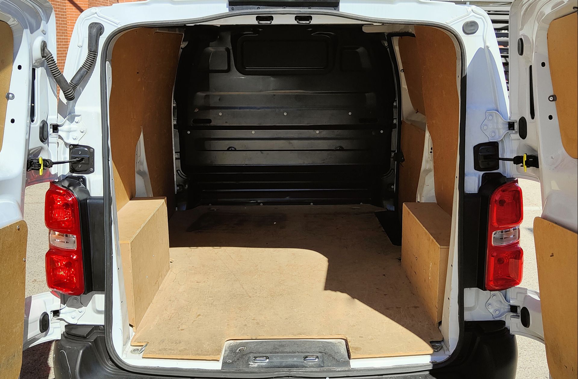 Fiat Scudo Furgon 1.5 BlueHDi L2 - foto 12