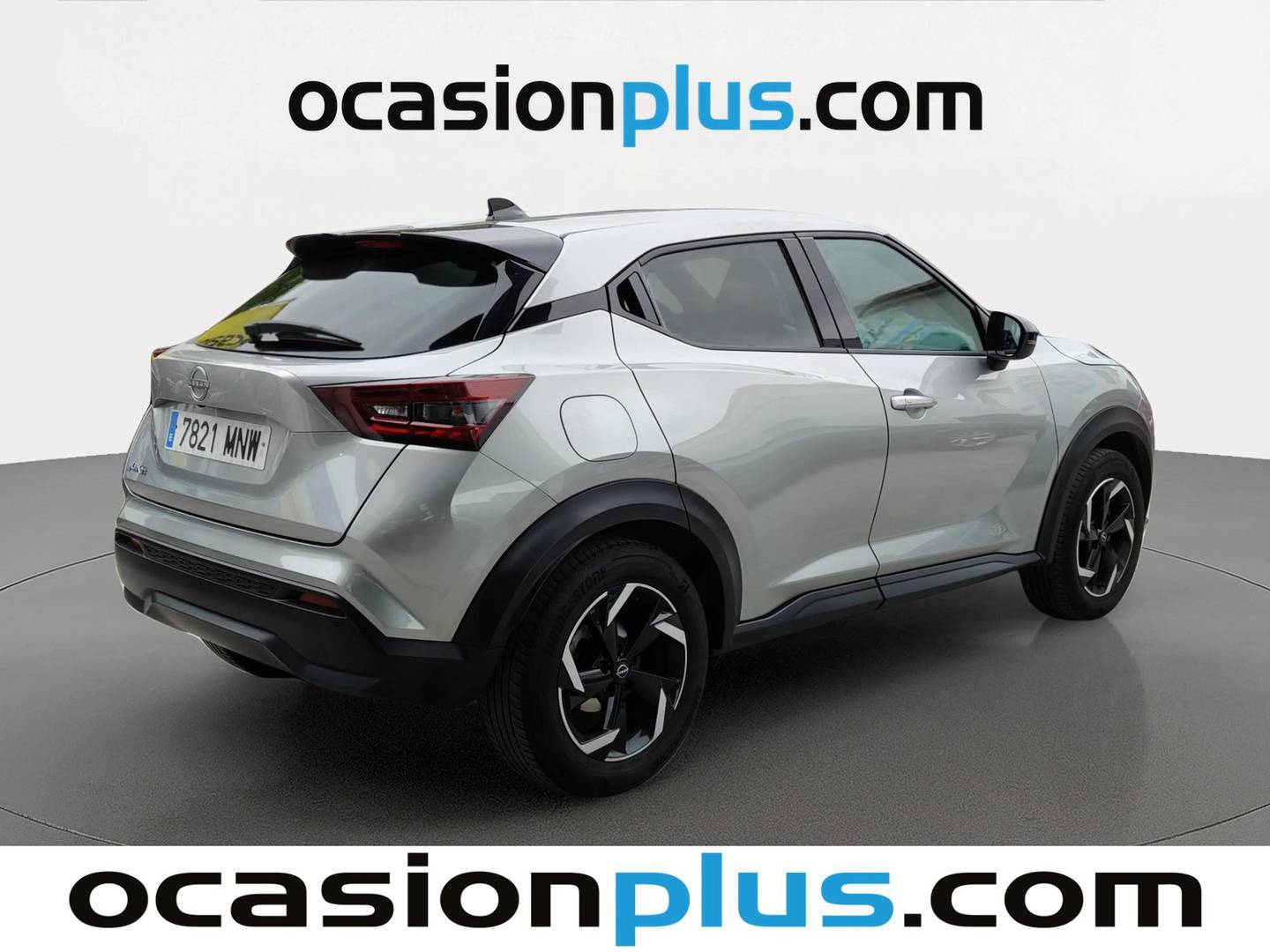 Foto trasera Nissan JUKE Nissan Juke DIG-T N-Connecta 4x2 (114 CV) derecha