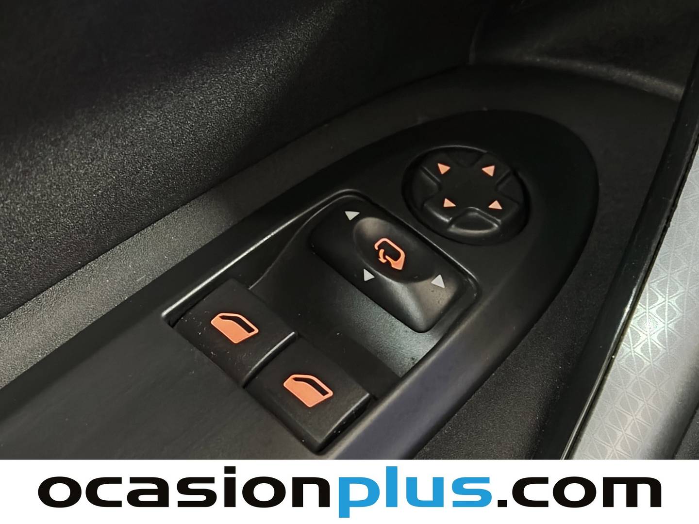 Foto DS DS 4 DS DS4 PureTech 130 S&S Desire (131 CV)