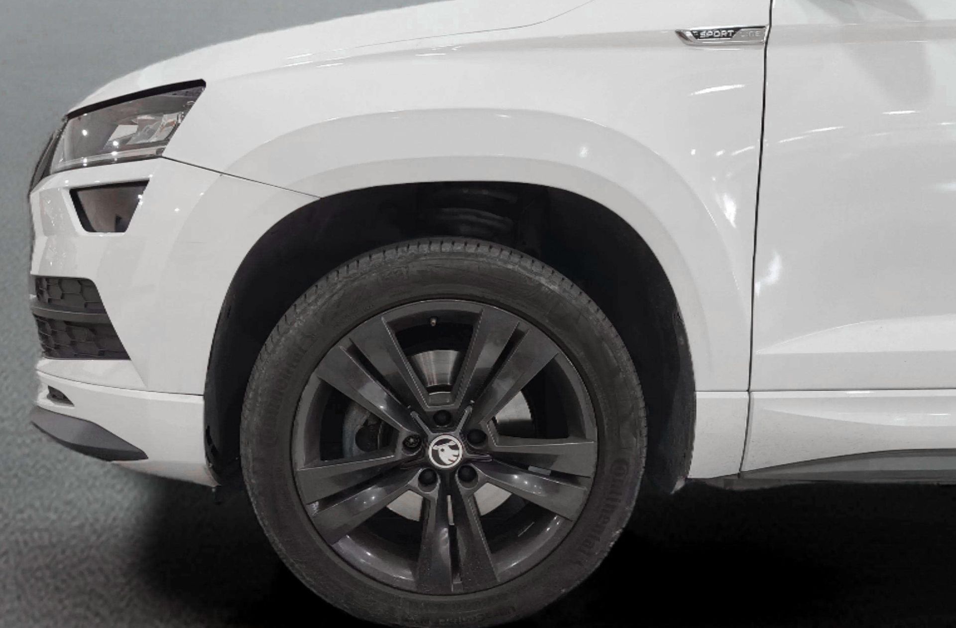 Škoda Karoq 2.0 TDI Sportline - foto 35