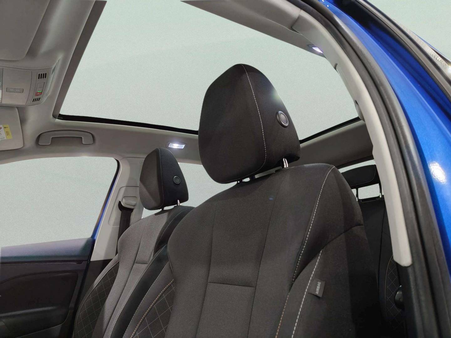 Foto Skoda Kamiq Skoda Kamiq 1.5 TSI 125 Aniversario (150 CV)