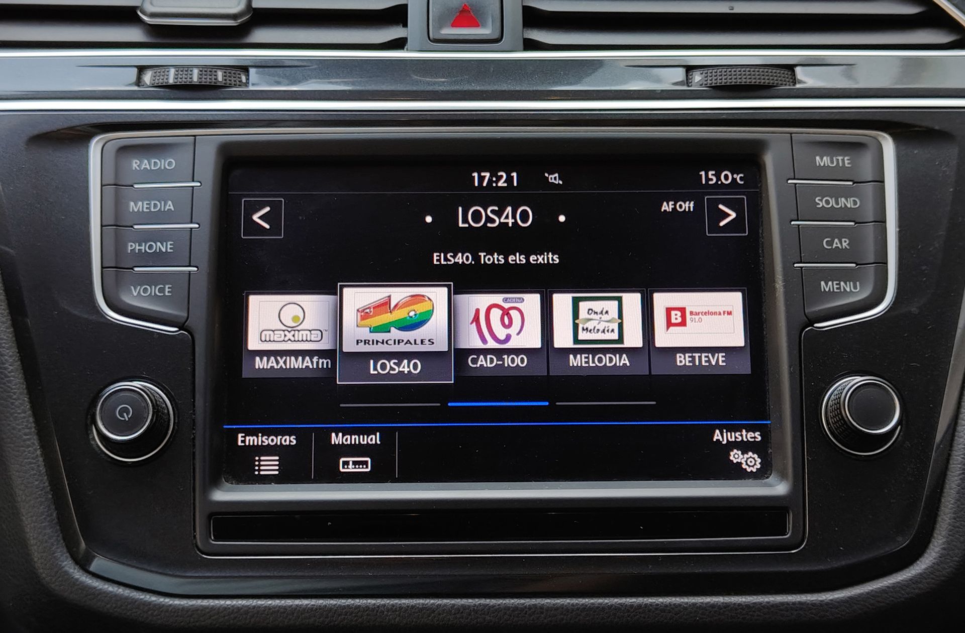 Volkswagen Tiguan Edition 2.0 TDI BMT - foto 35
