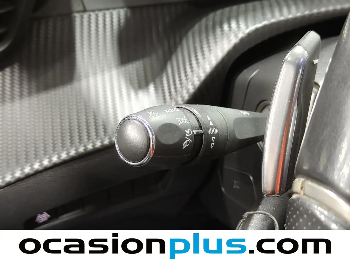 Foto Peugeot 2008 Peugeot 2008 BlueHDi 130 S&S GT Line EAT8 (130 CV)