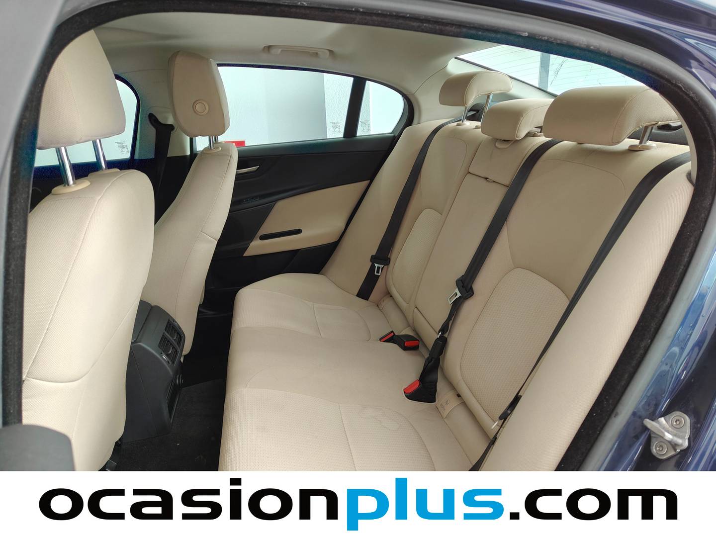 Jaguar XE Jaguar XE 2.0 Diesel XE-Pure RWD (180 CV) 180cv