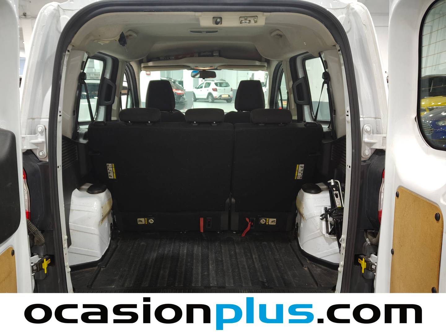 Fotos maletero Ford Tourneo Courier Ford Tourneo Courier 1.6 TDCi Trend  (95 CV)