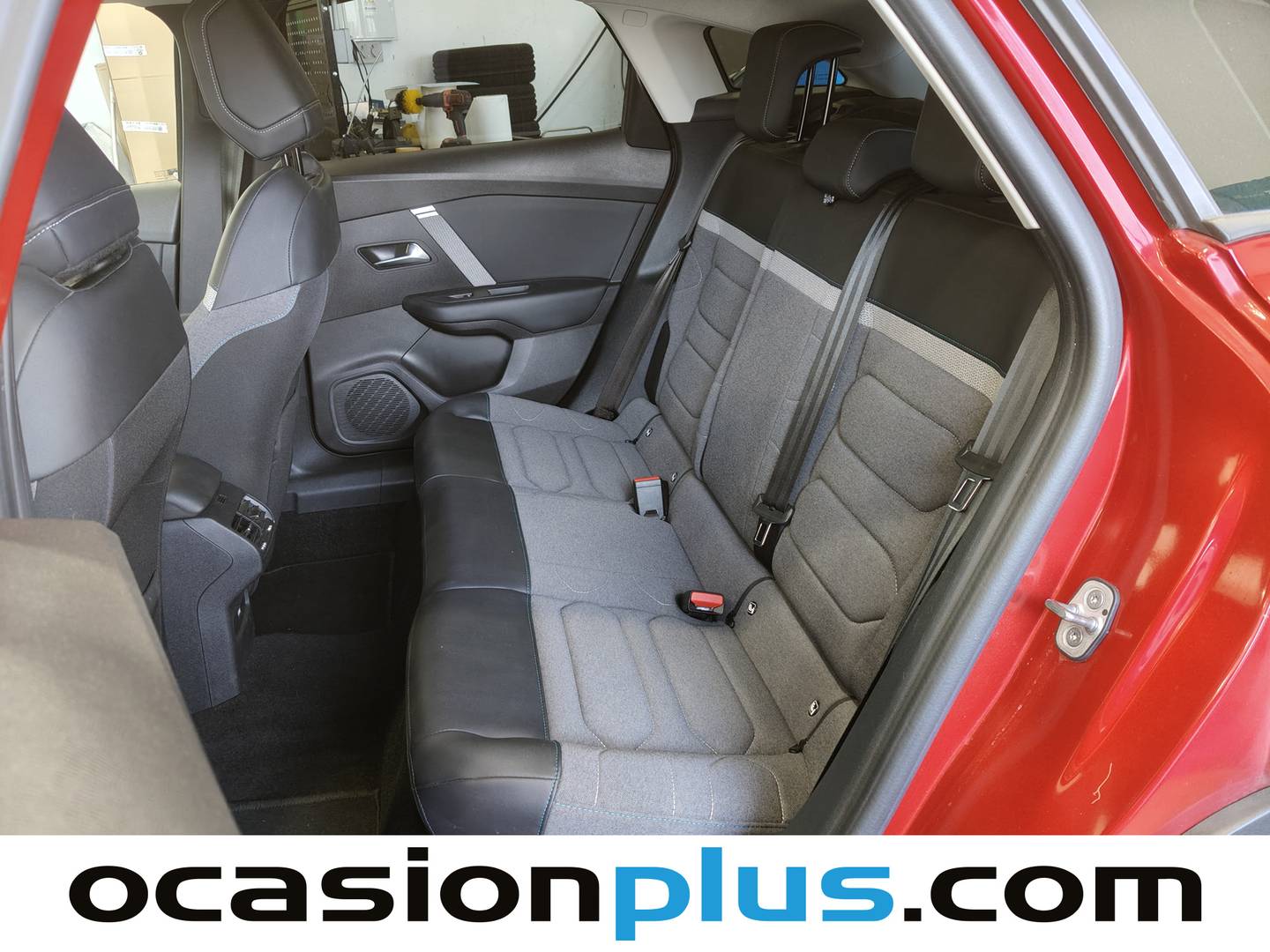 Foto asientos traseros Citroën C4 Citroën C4 PureTech 130 S&S 6v Feel Pack (130 CV)