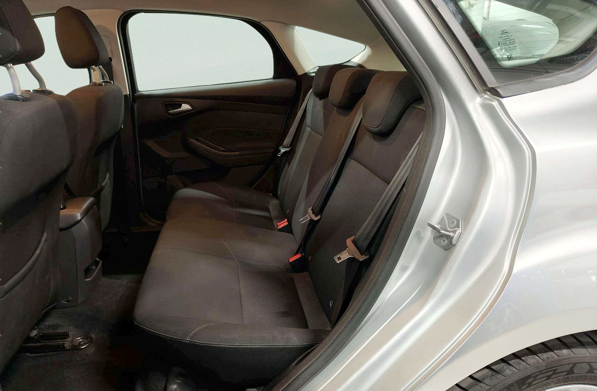 Ford Focus 1.0 EcoBoost Trend+ - foto 9