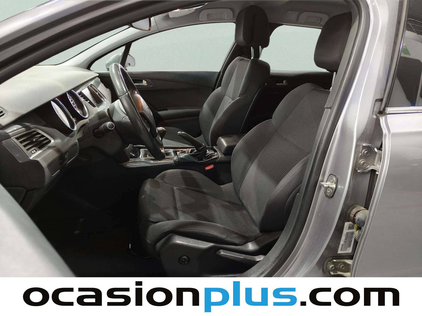 Foto asientos traseros Peugeot 508 Peugeot 508 SW 1.6 e-HDI Active (115 CV)