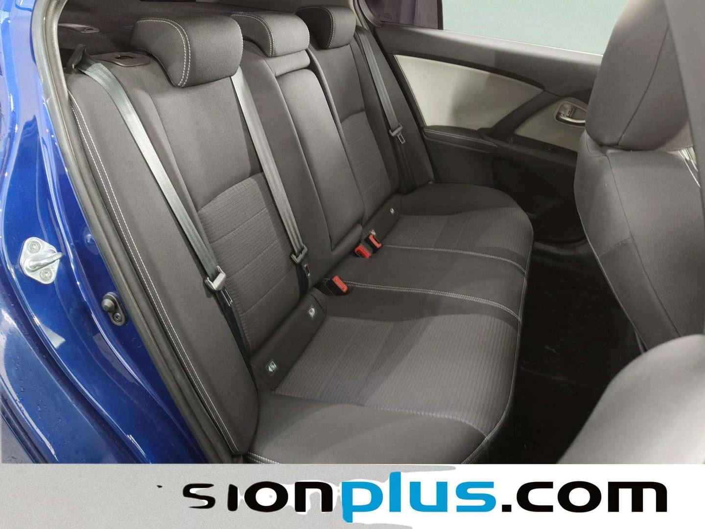 Foto Toyota Avensis Toyota Avensis 150D Advance (143 CV)