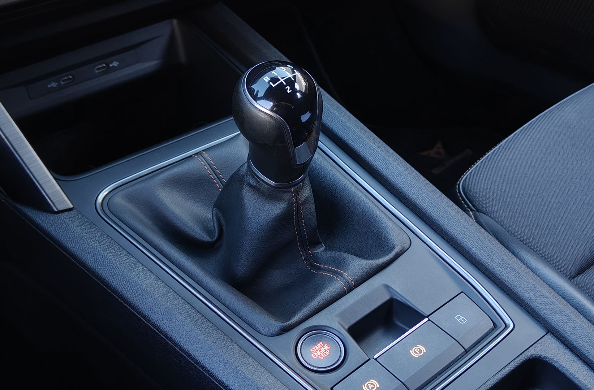 Cupra Formentor 1.5 TSI - foto 5