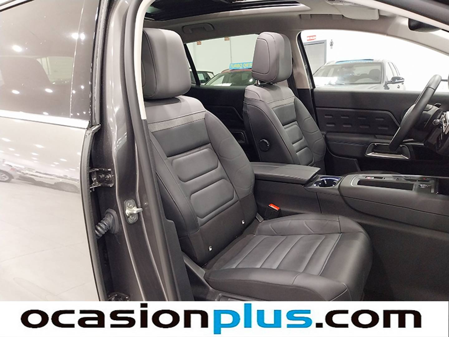 Foto Citroën C5 Aircross Citroen C5 Aircross PureTech 130 S&S Shine Pack EAT8 (131 CV)